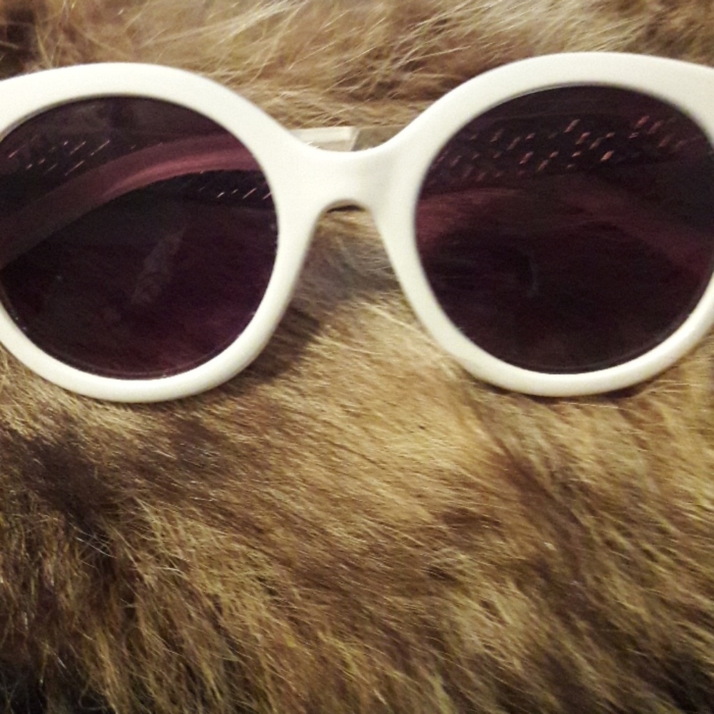 SunGlazzez/WHITE